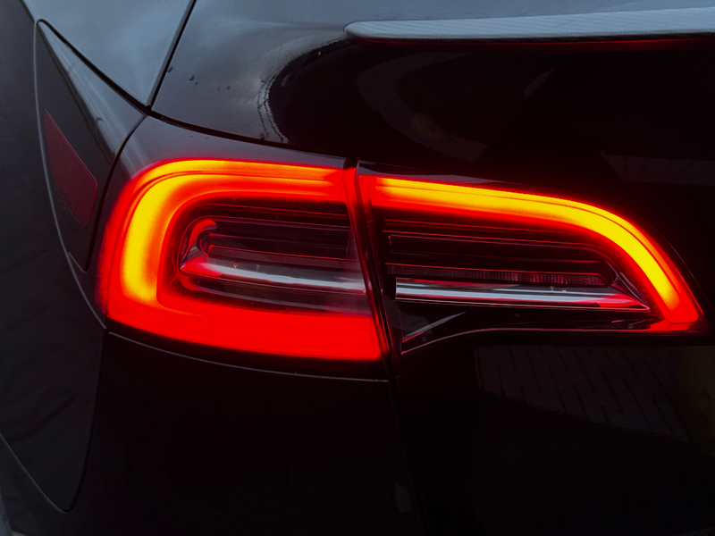 Електромобіль Tesla Model Y Perfomance 07/2023  7SAYGDEFXPF834181 фото